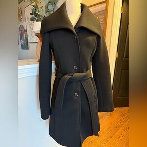 Laundry by Design black wide lapel black scuba feel coat M